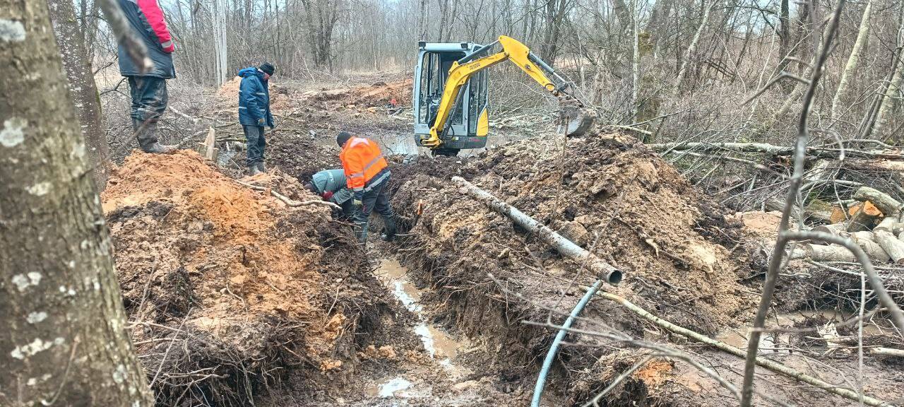 Мини-экскаватор Wacker Neuson ET 18 в работе 3