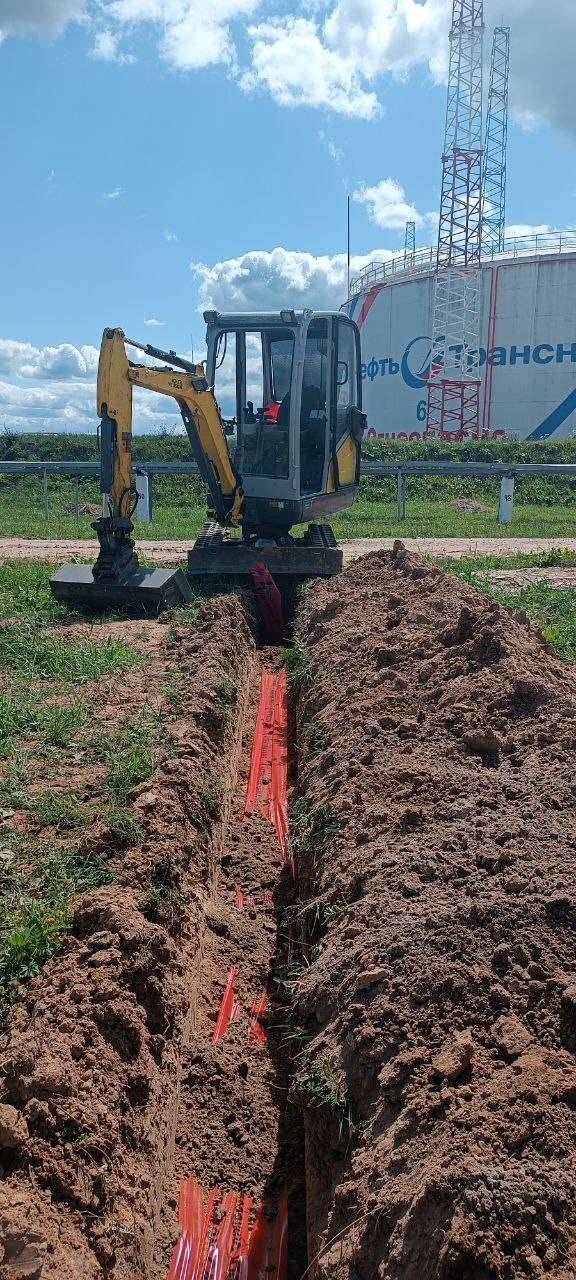 Мини-экскаватор Wacker Neuson ET 18 в работе 5
